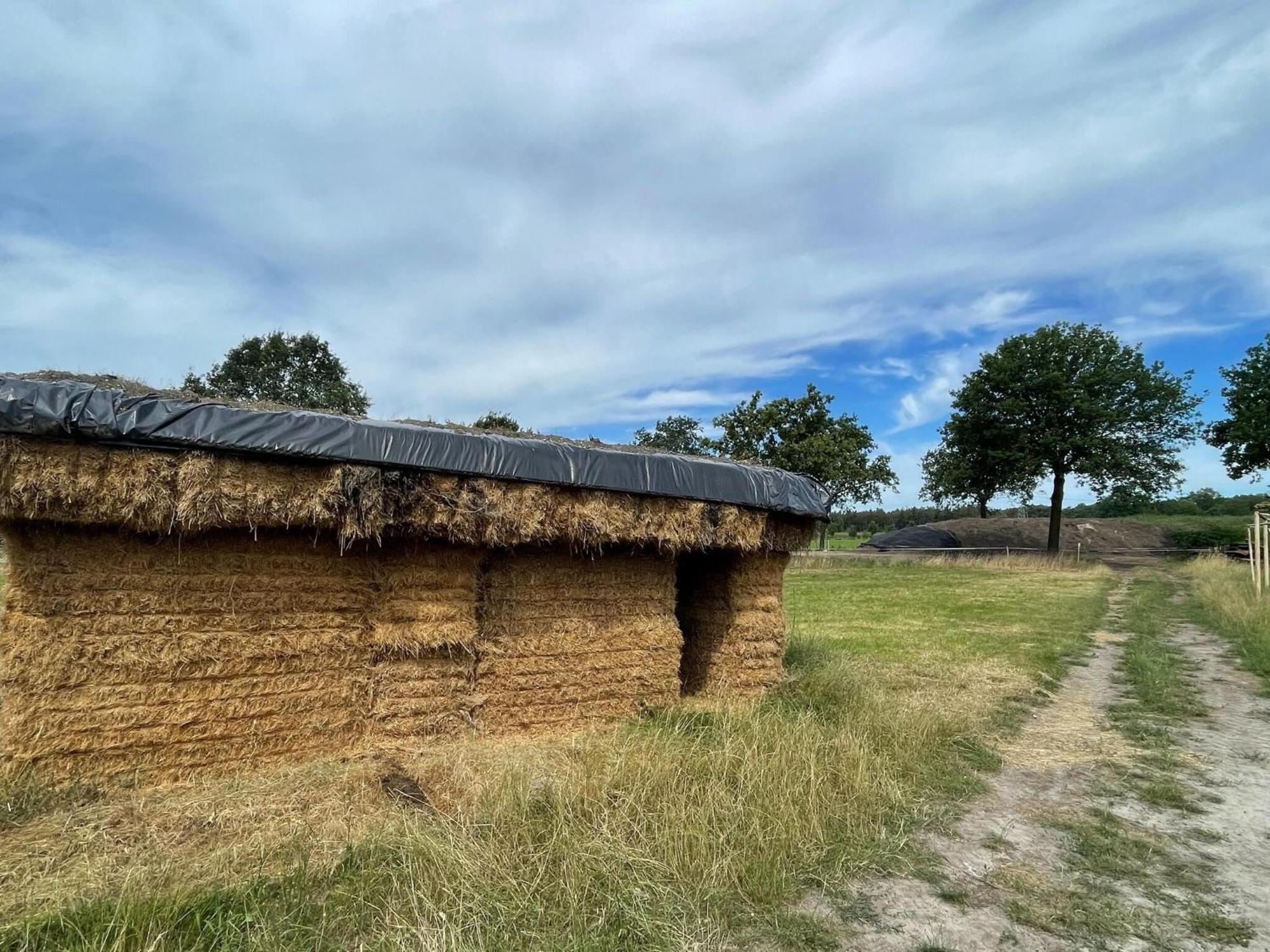 Вилла Completely Renovated Back Part Of A Farm Уден Экстерьер фото